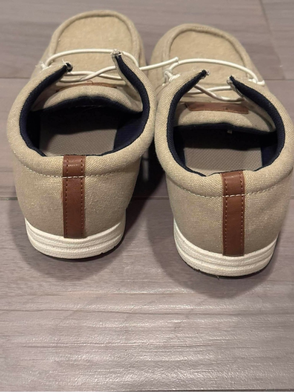 Old Navy Boys Beige Canvas Slip-On Sneakers size 6Y - Picture 4 of 7